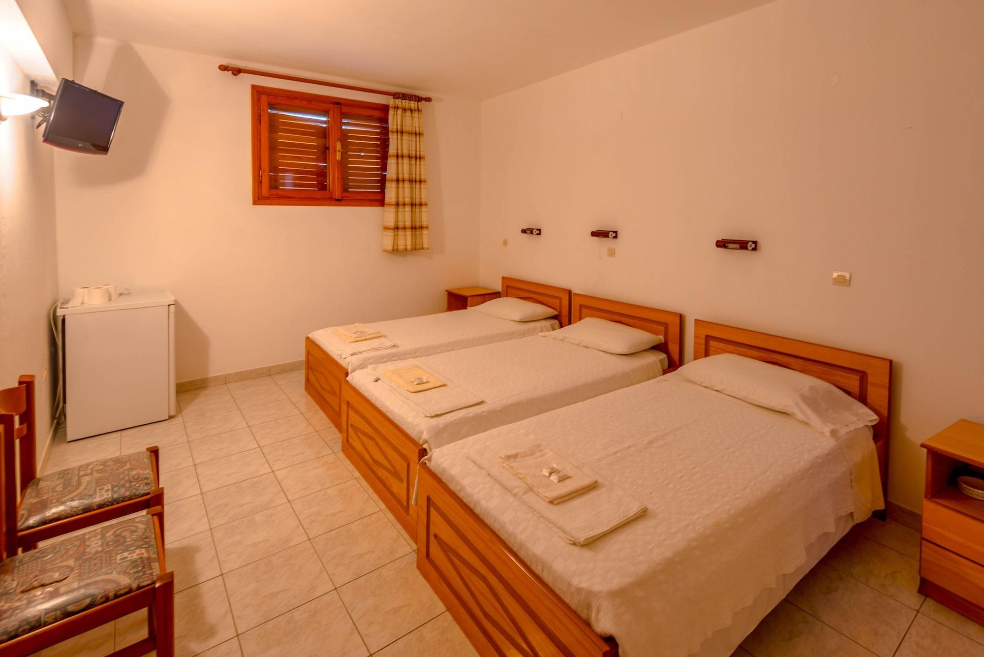 Balaskas Hotel Диафанион Экстерьер фото