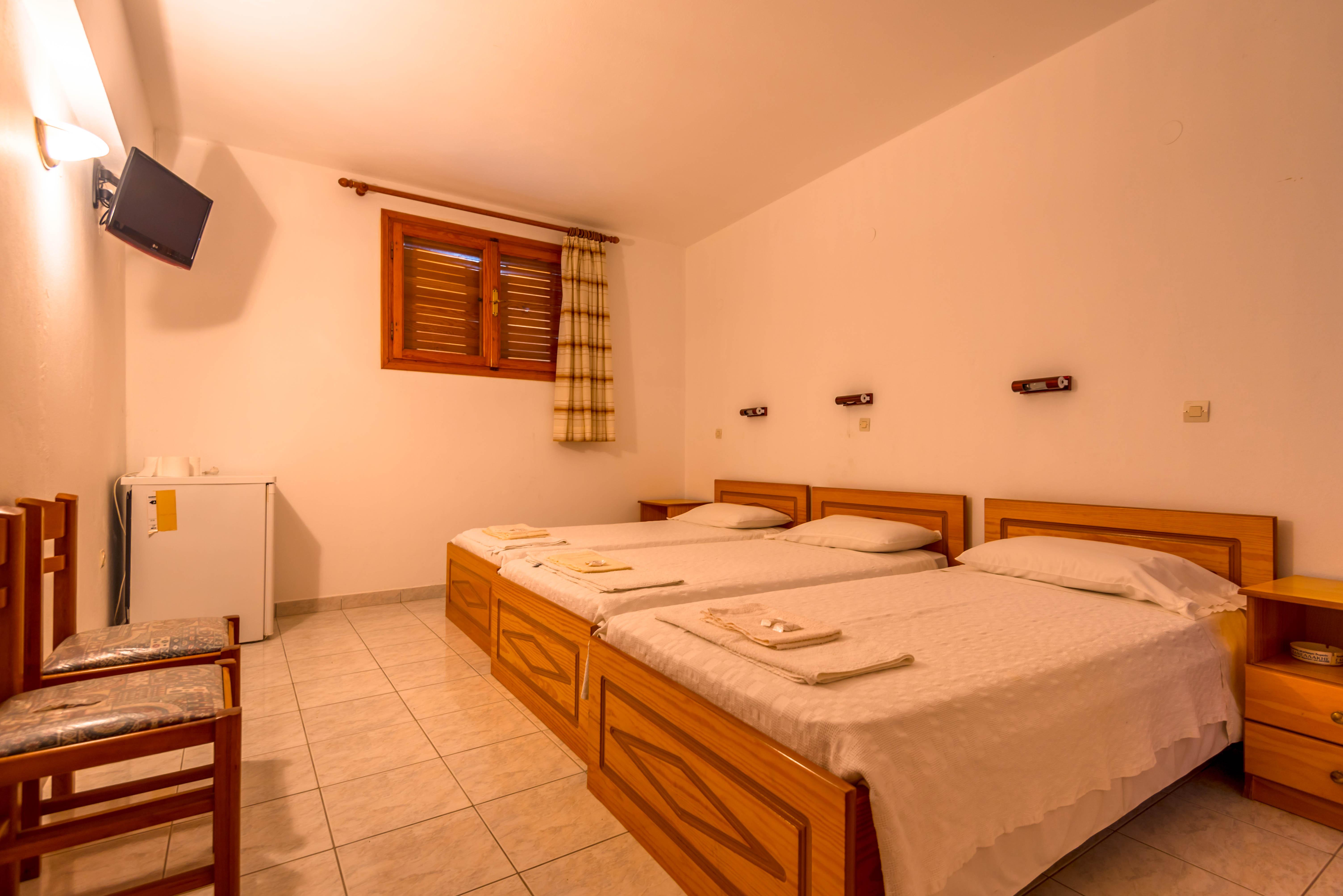 Balaskas Hotel Диафанион Экстерьер фото