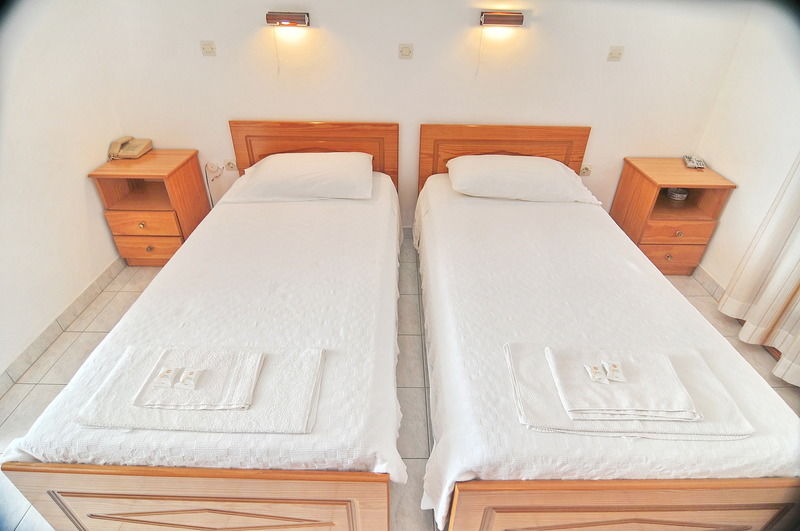 Balaskas Hotel Диафанион Экстерьер фото