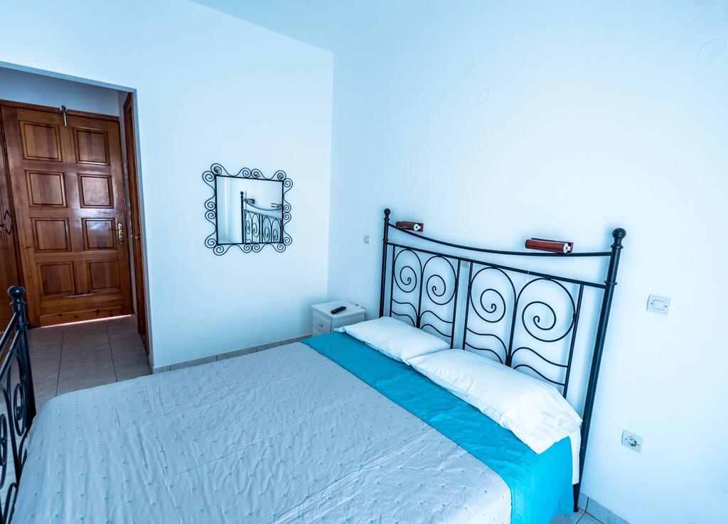 Balaskas Hotel Диафанион Экстерьер фото